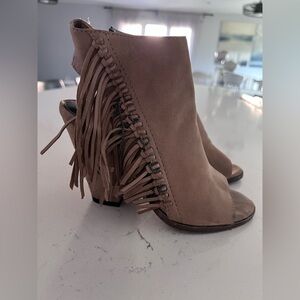 Dolce Vita fringe peep toe bootie size 6.5